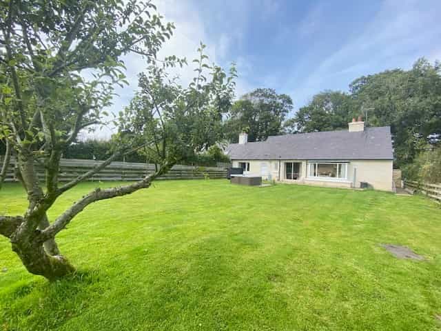 σπίτι σε Isle of Whithorn, Dumfries και Galloway 12014193