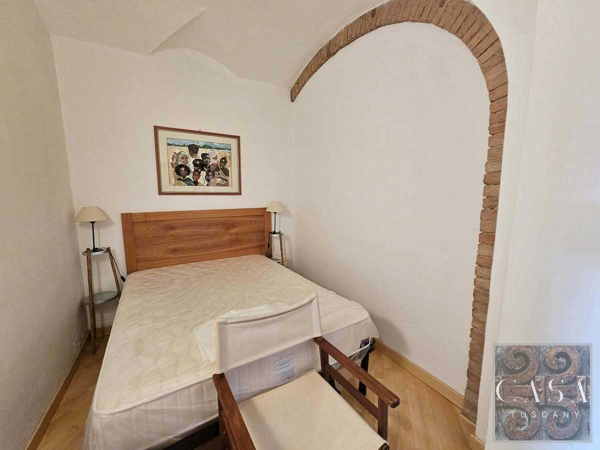 Osakehuoneisto sisään San Gimignano, Tuscany 12014219