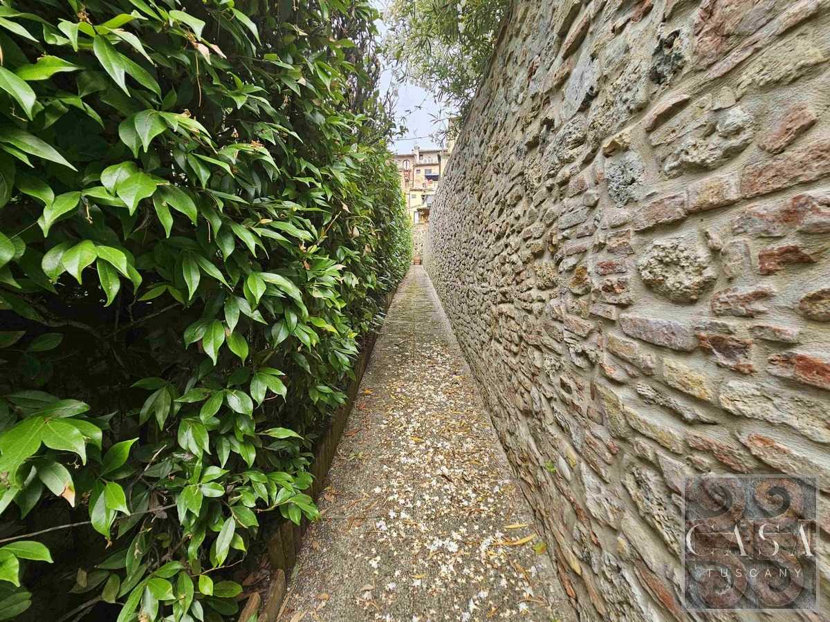 Eigentumswohnung im San Gimignano, Tuscany 12014219