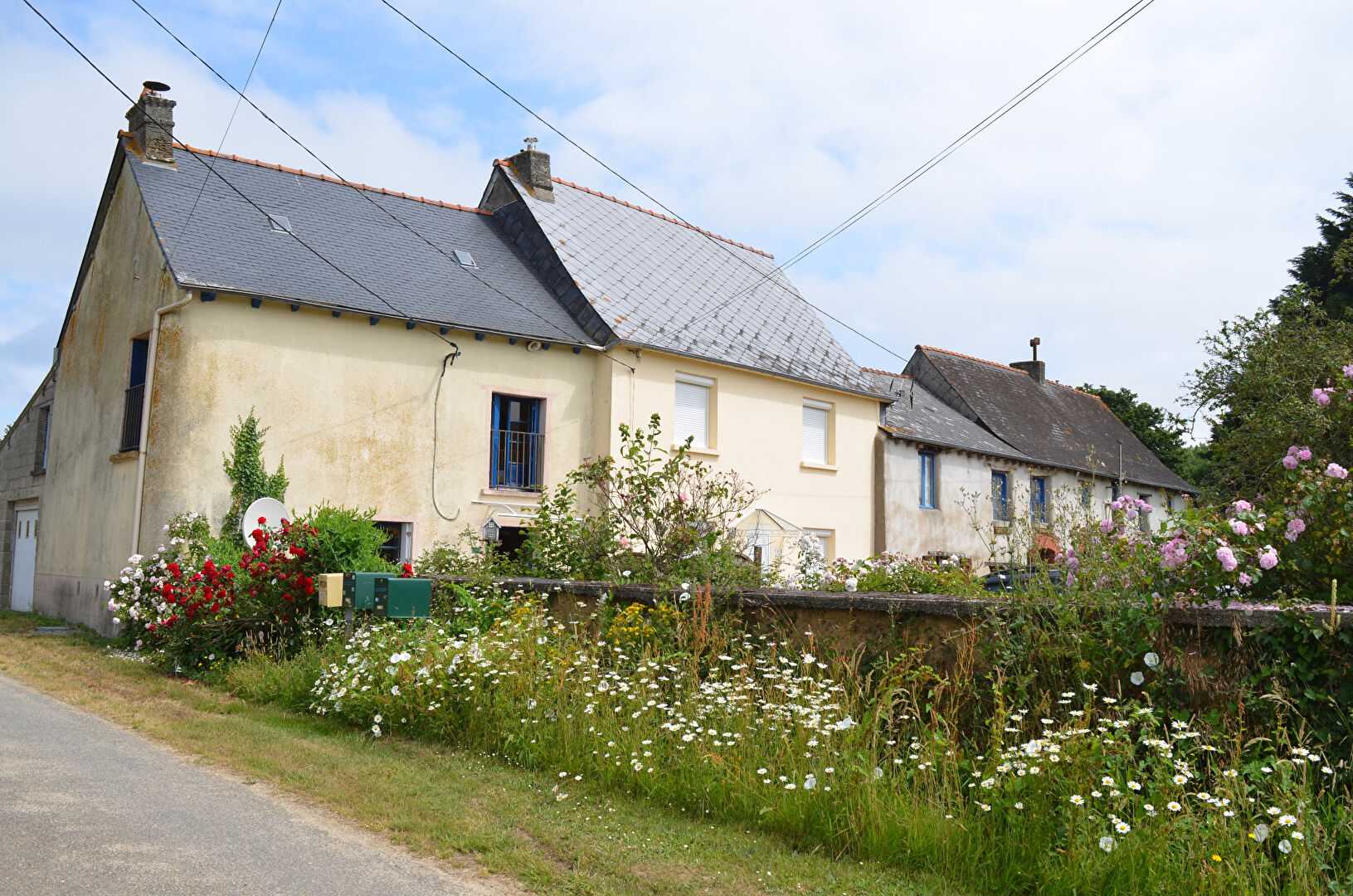 Hus i Lanrelas, Bretagne 12014220