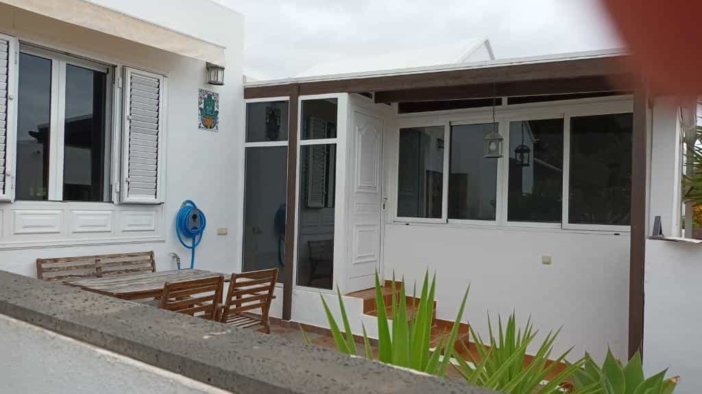 House in Arrecife, Canary Islands 12014353