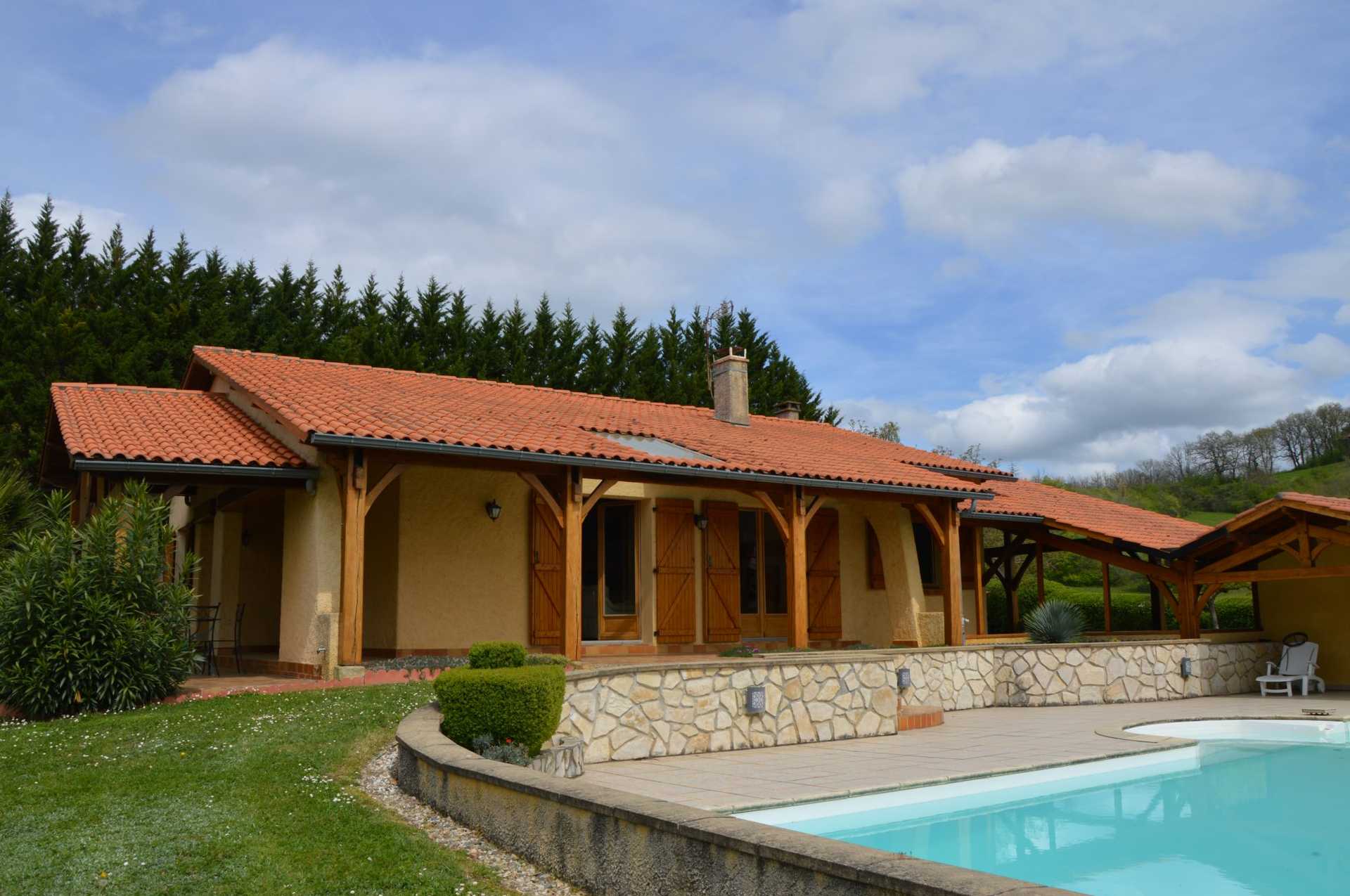 Rumah di Mirande, Occitanie 12014392