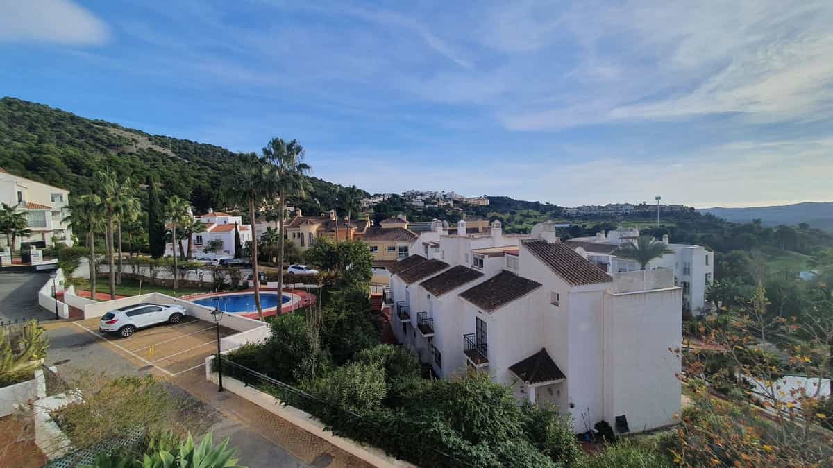Eigentumswohnung im Alhaurin el Grande, Andalusien 12014685