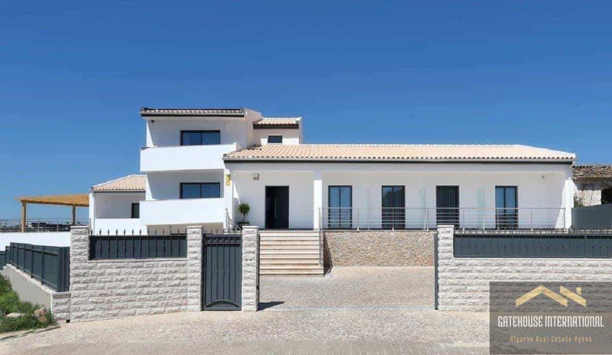 House in Albufeira, Faro 12014704