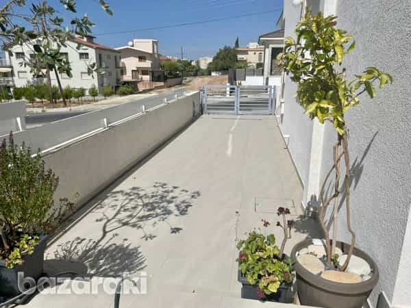 σπίτι σε Agios Athanasios, Limassol 12014912