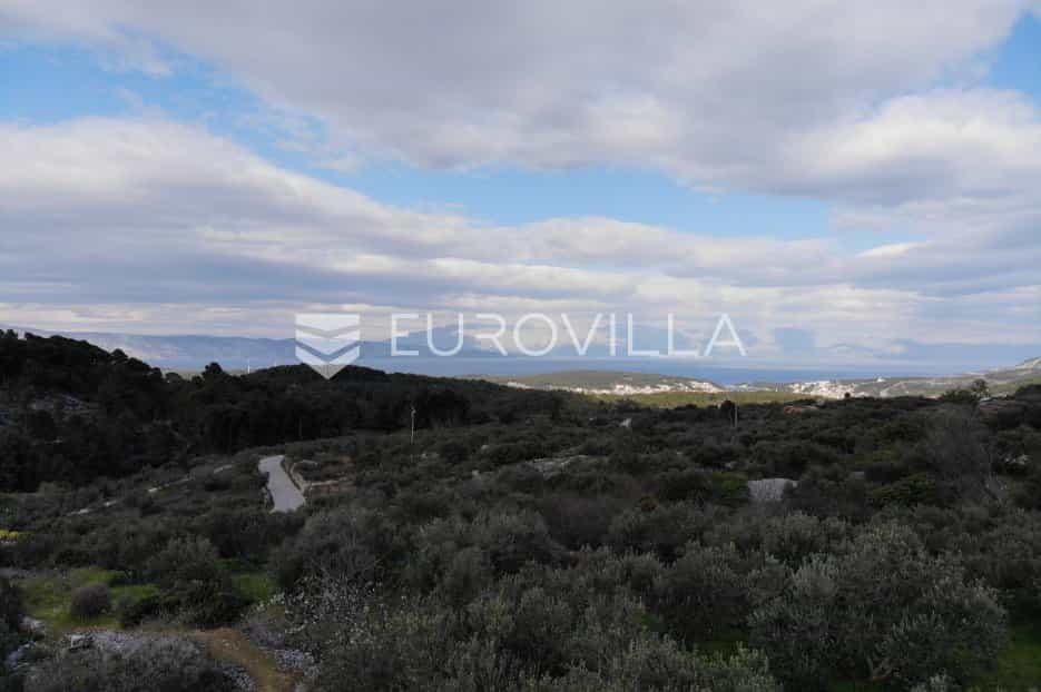 Tanah dalam Vrisnik, Split-Dalmatia County 12015684