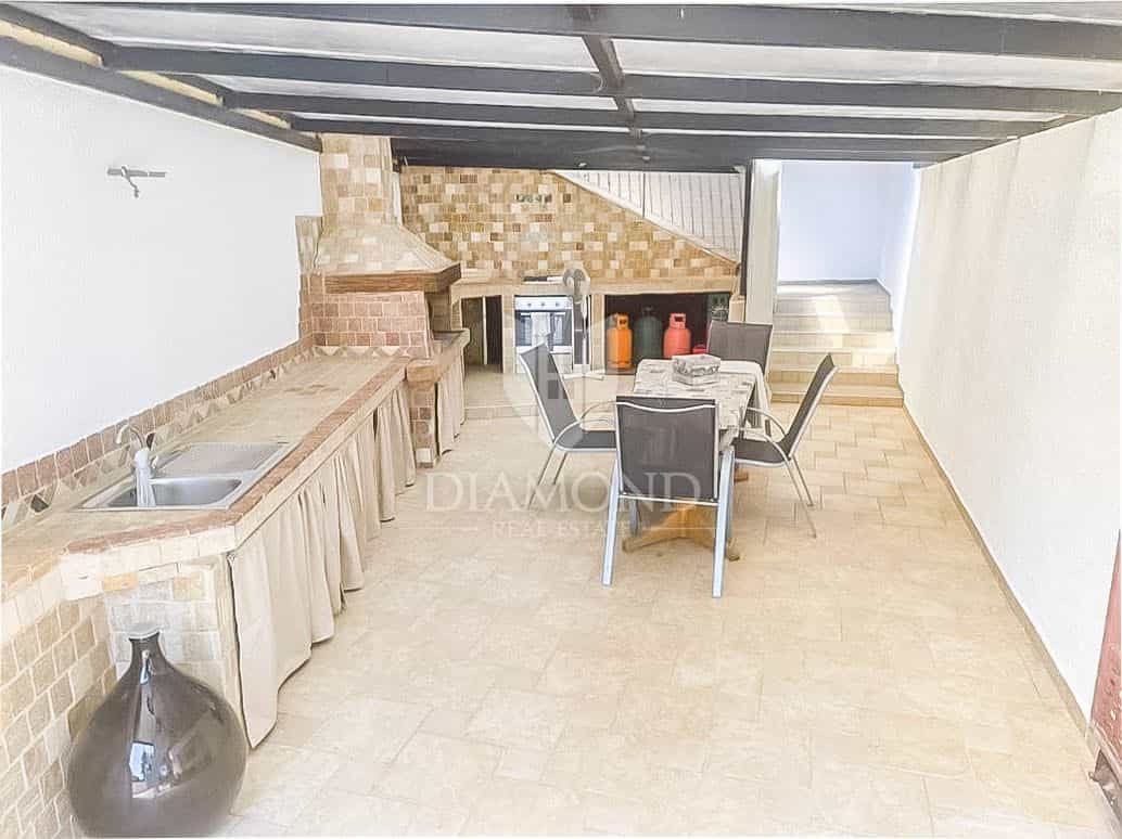 Casa nel Pomer, Istria County 12015926