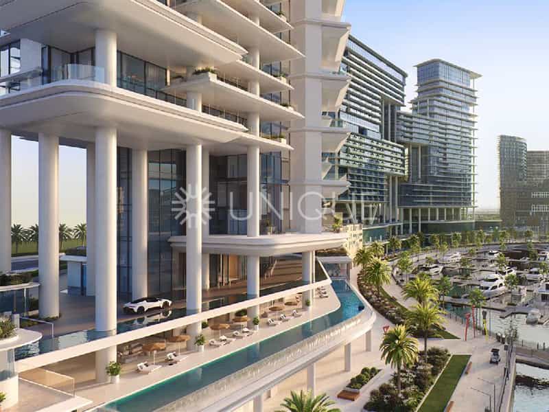 Condominium in Dubai, Dubayy 12016046