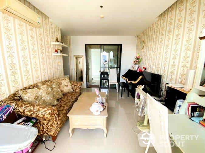 Condominium in Ban Na Song, Krung Thep Maha Nakhon 12016838