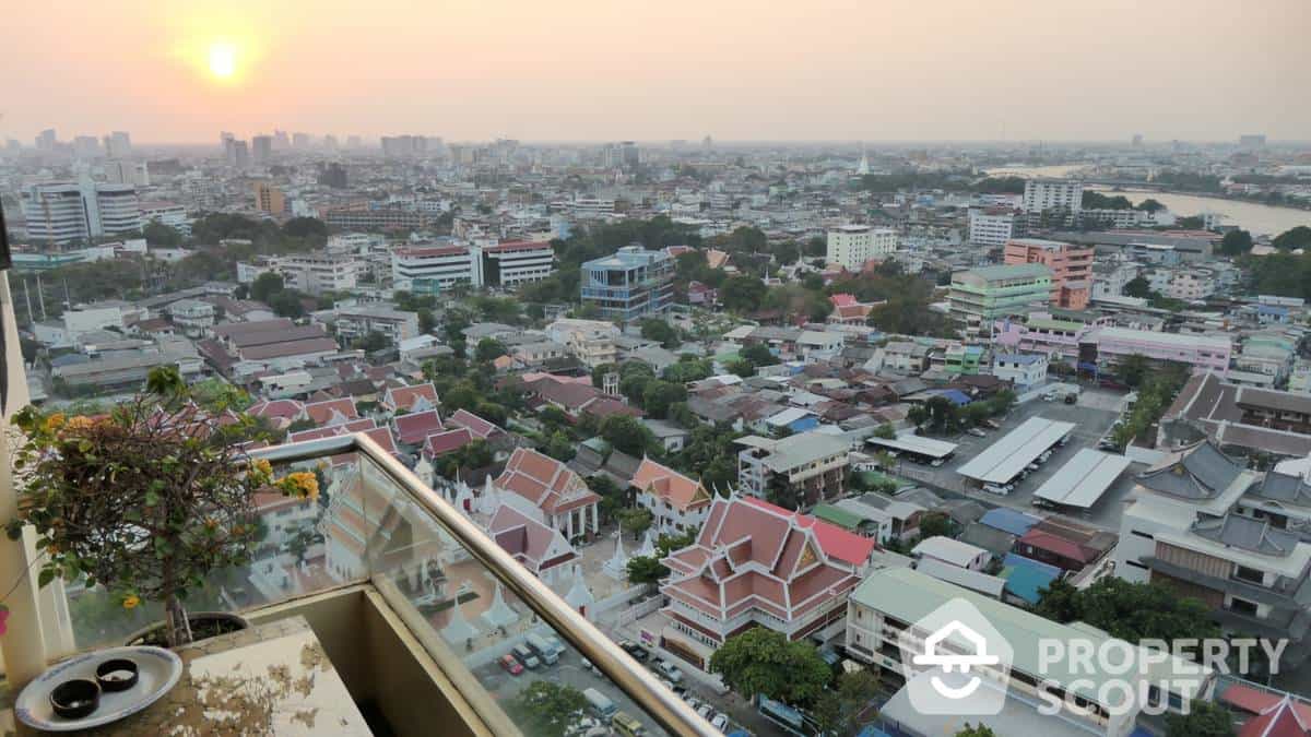 Condominio en Khlong San, Krung Thep Maha Nakhon 12018195
