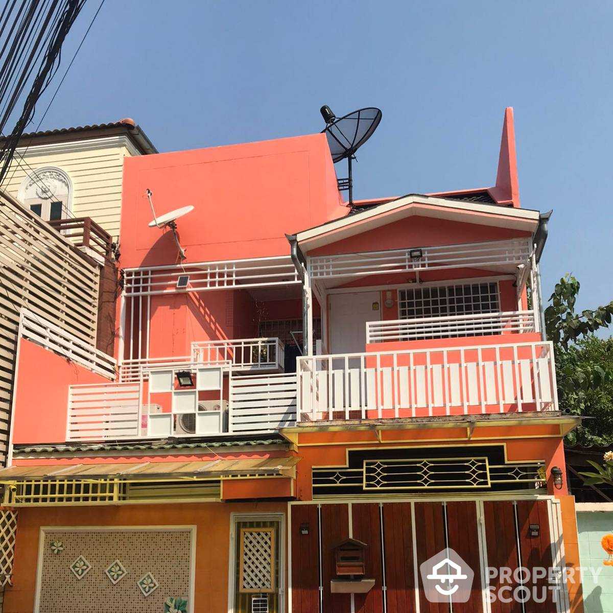 House in Dusit, Krung Thep Maha Nakhon 12018379