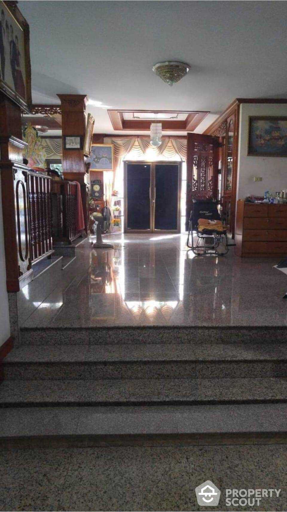 rumah dalam , Krung Thep Maha Nakhon 12018416