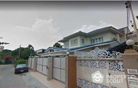 σπίτι σε Dusit, Krung Thep Maha Nakhon 12018992
