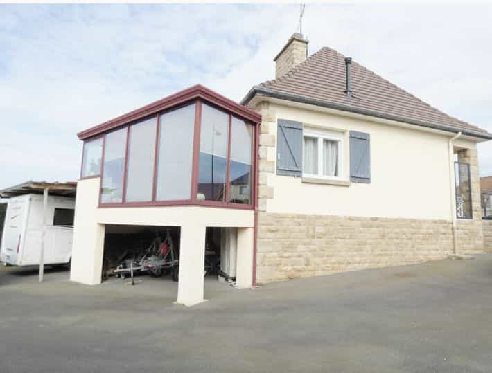 Будинок в Saint-Hilaire-du-Harcouet, Normandie 12019865