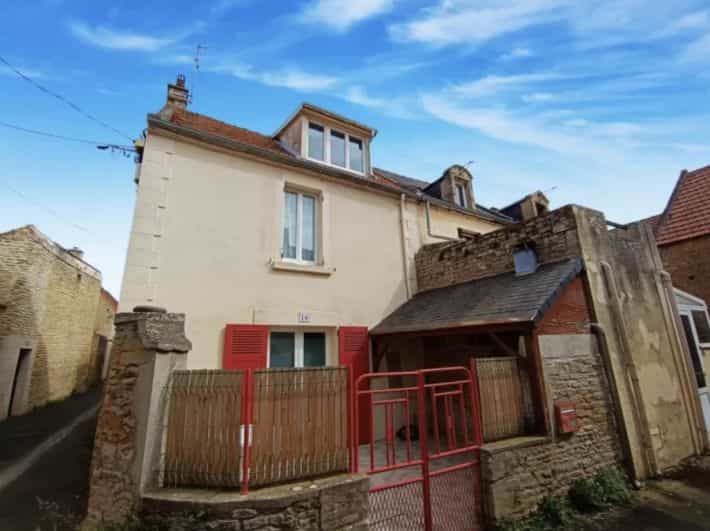 House in Courseulles-sur-Mer, Normandie 12020016