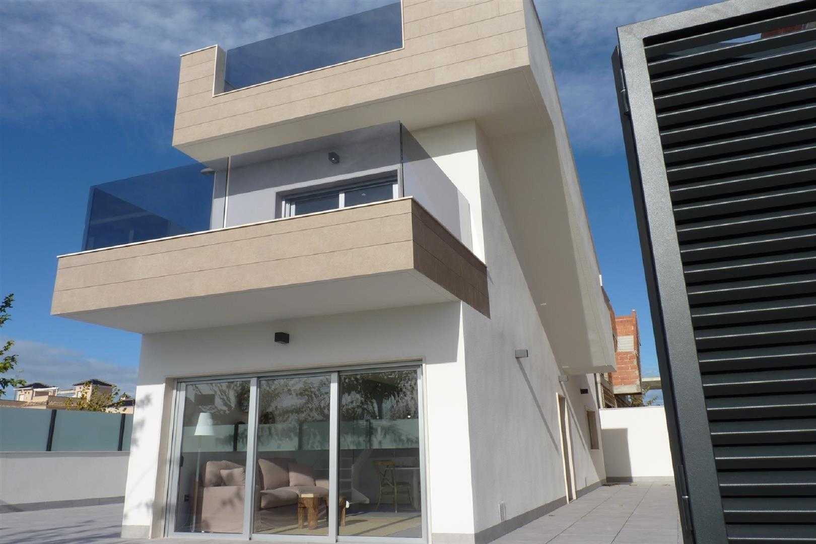 Condominium in La Horadada, Valencia 12020122