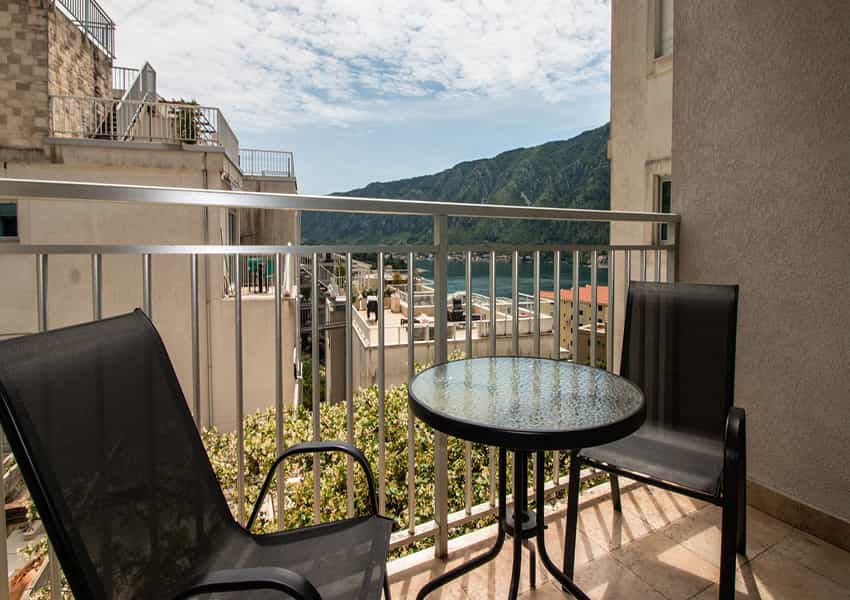 Condominium in Kotor, Kotor 12020353