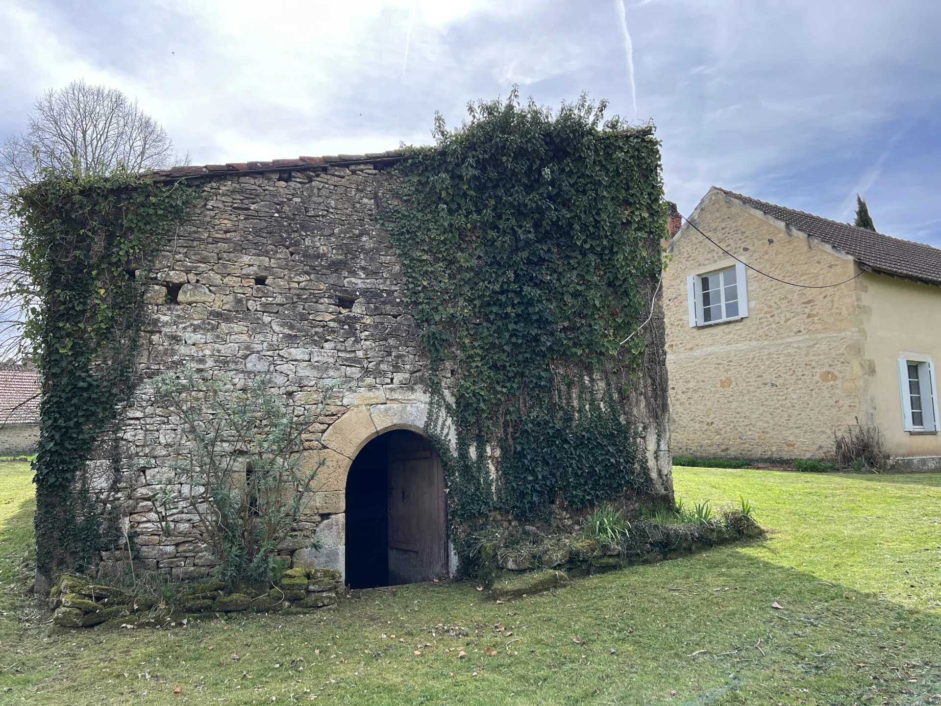 房子 在 Villefranche-du-Périgord, Nouvelle-Aquitaine 12020417