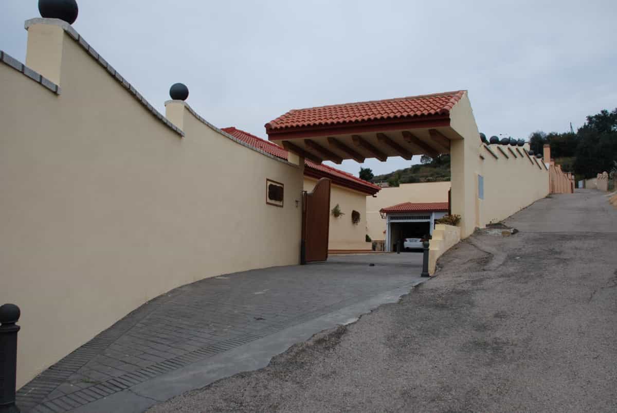 House in Estepona, Andalucía 12021106