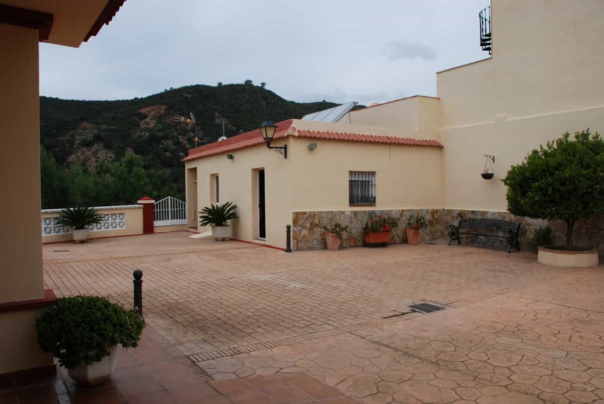 Rumah di Estepona, Andalucía 12021106