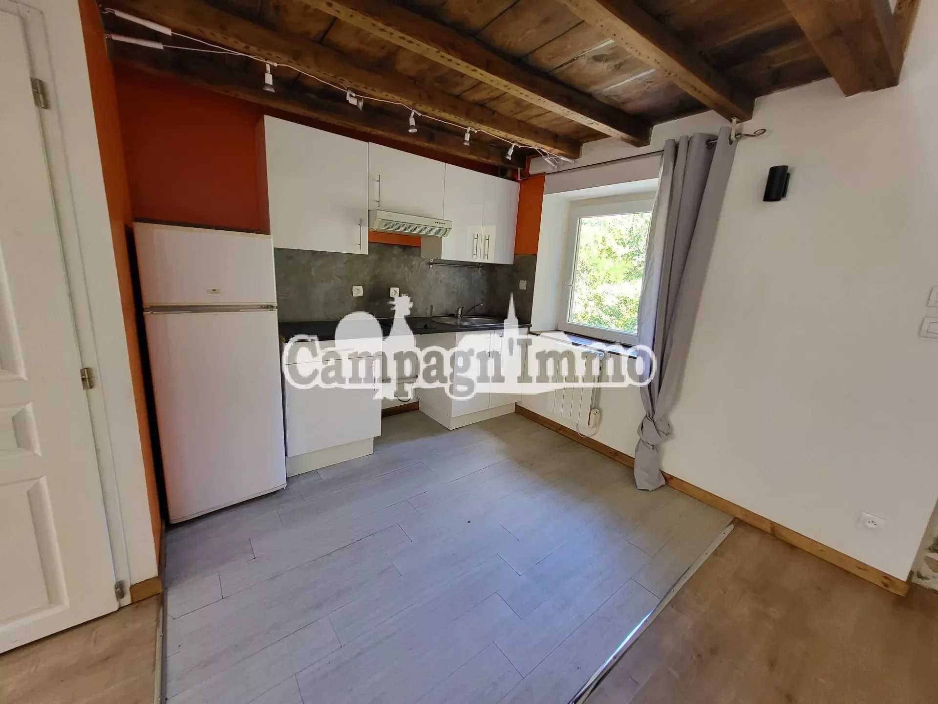 Condominium in Tarare, Auvergne-Rhone-Alpes 12022016