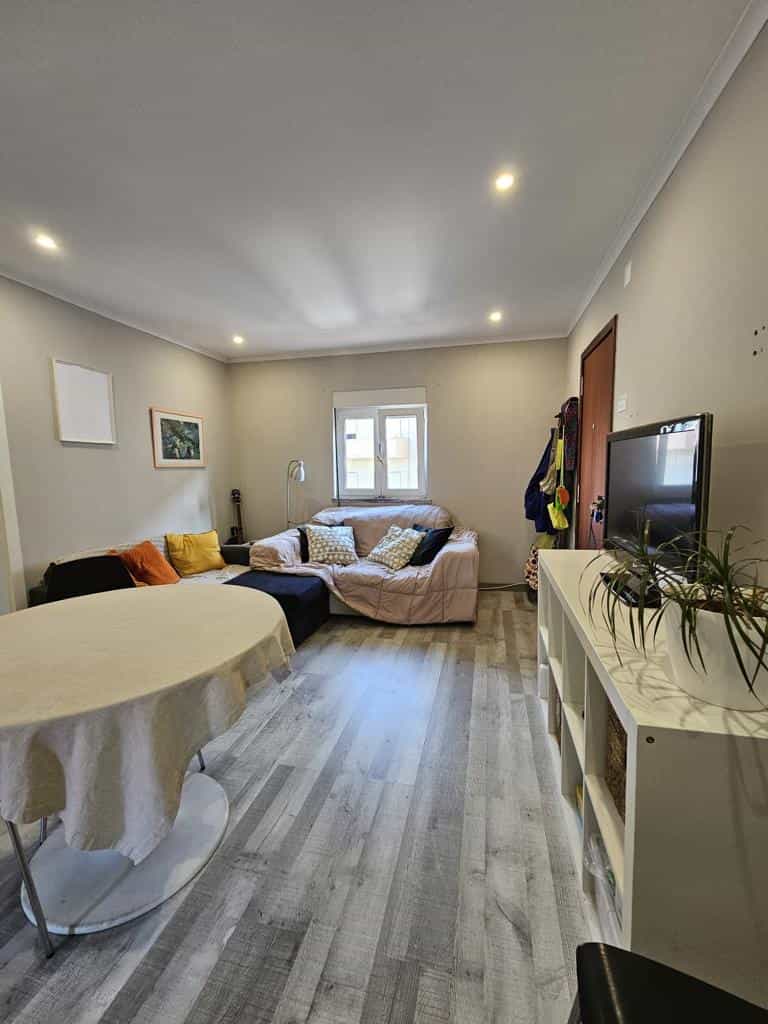 Condominium in , Lisbon 12022113