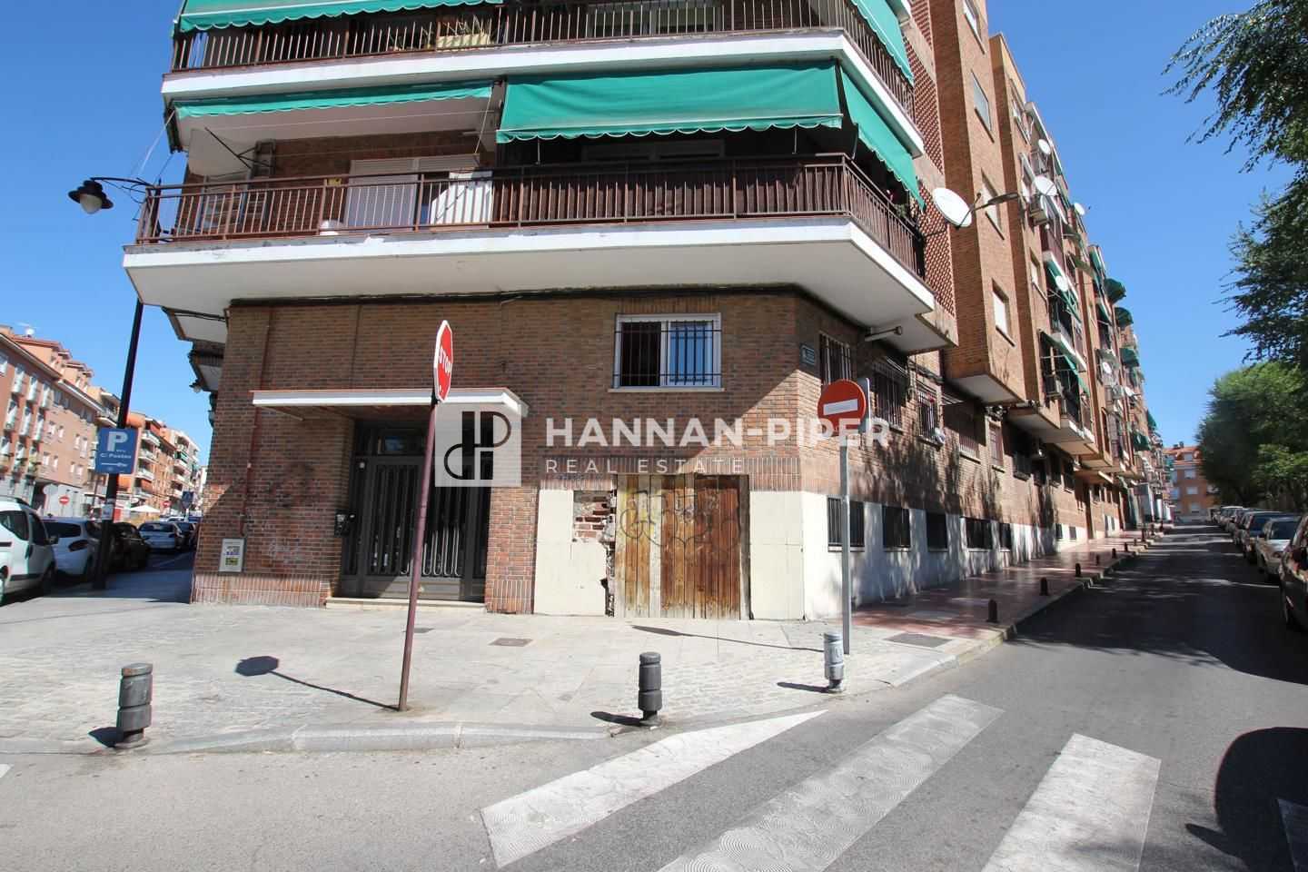 Einzelhandel im San Sebastián de los Reyes, Madrid 12022301