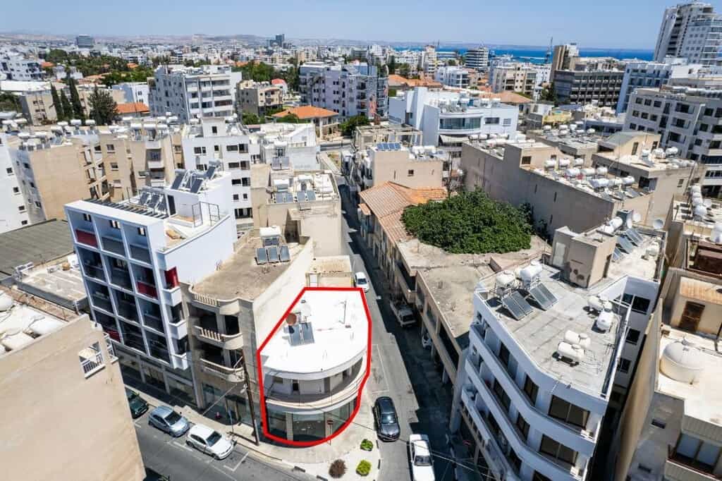 Perindustrian dalam Larnaca, Larnaka 12022325