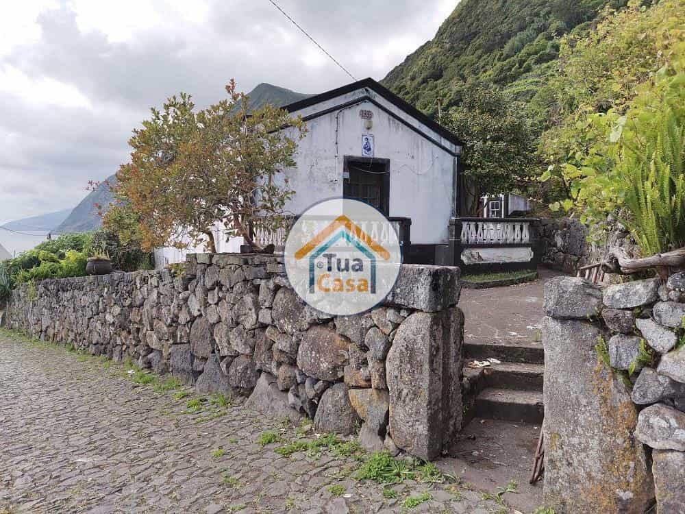 casa en topo, Azores 12022772