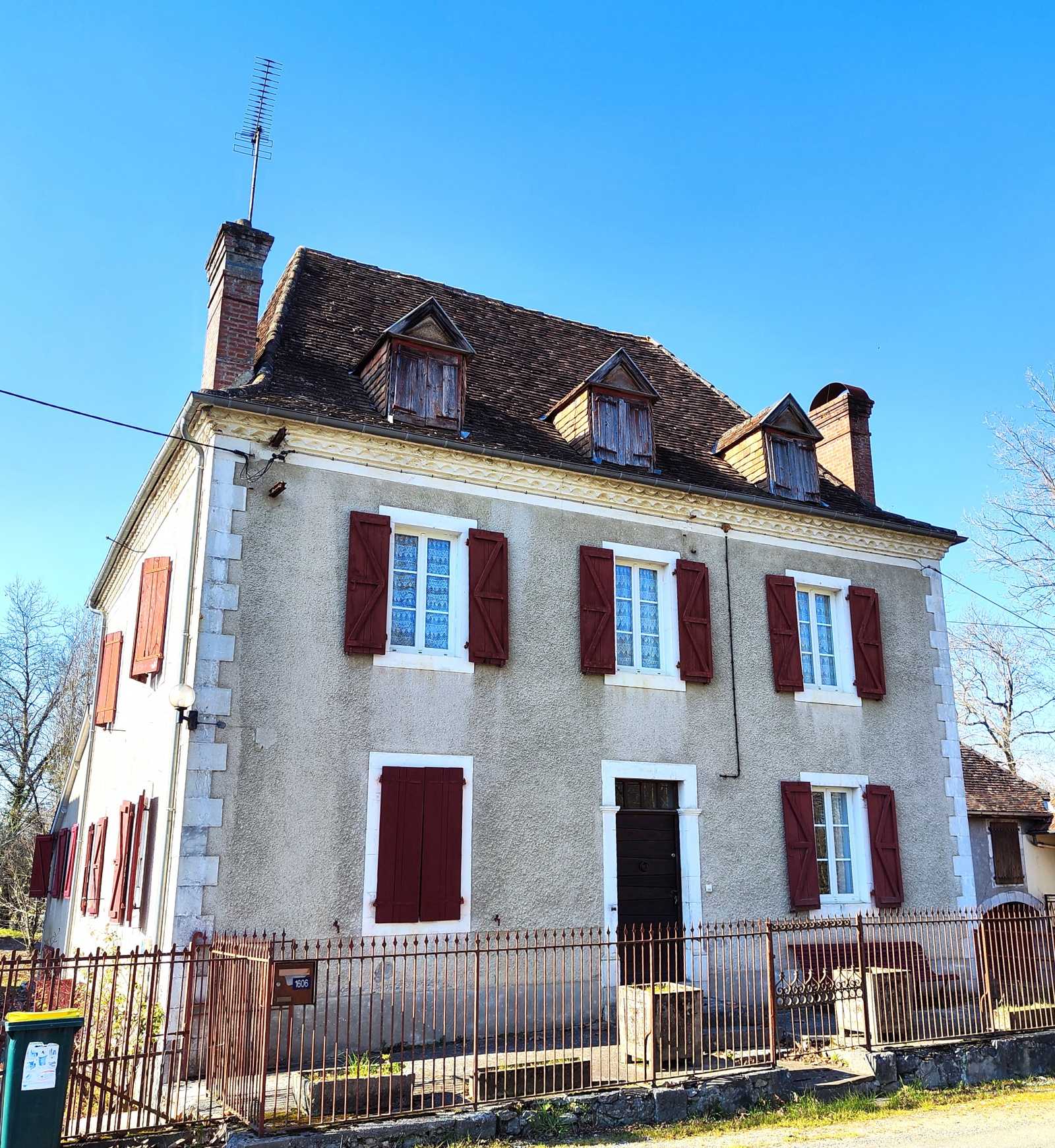 Rumah di Orthez, Nouvelle-Aquitaine 12022997