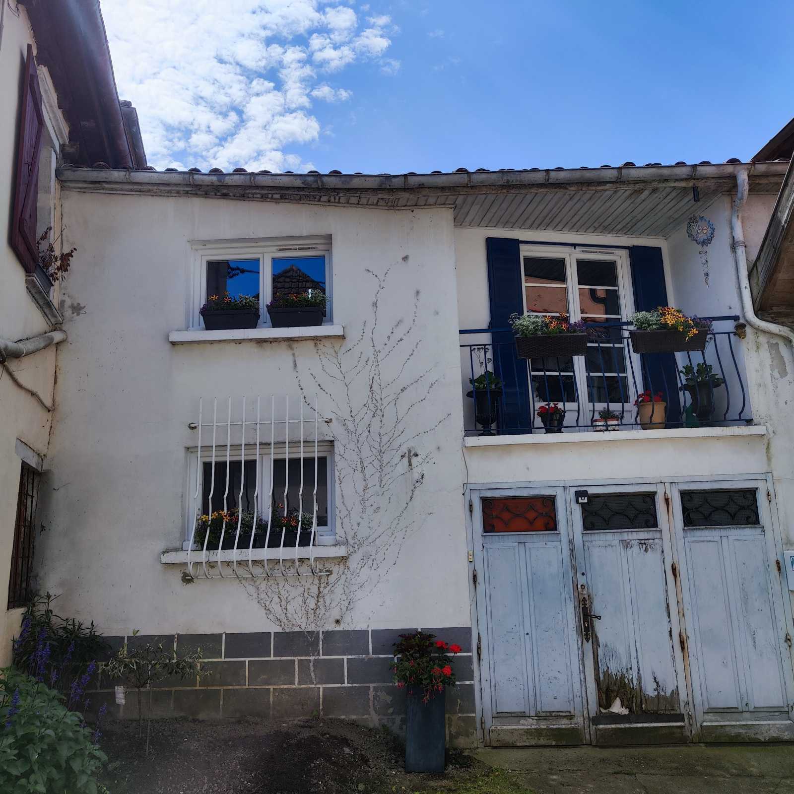 بيت في Salies-de-Béarn, Nouvelle-Aquitaine 12022998