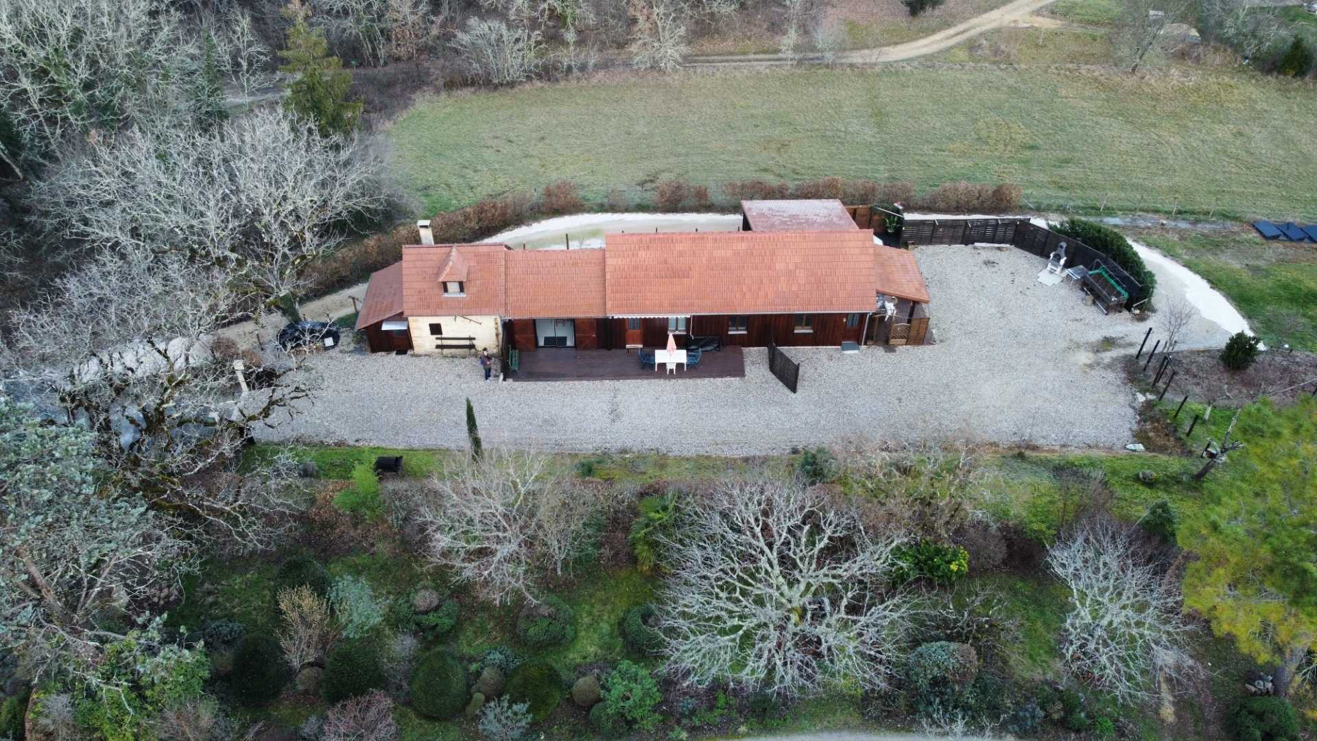 House in Montignac, Nouvelle-Aquitaine 12023068