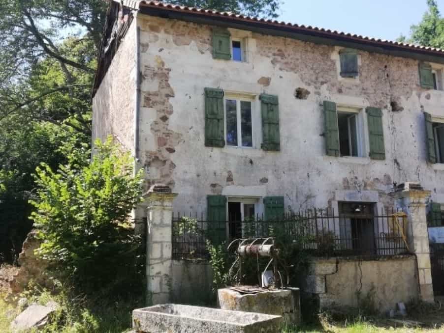 Rumah di Manot, Nouvelle-Aquitaine 12023077