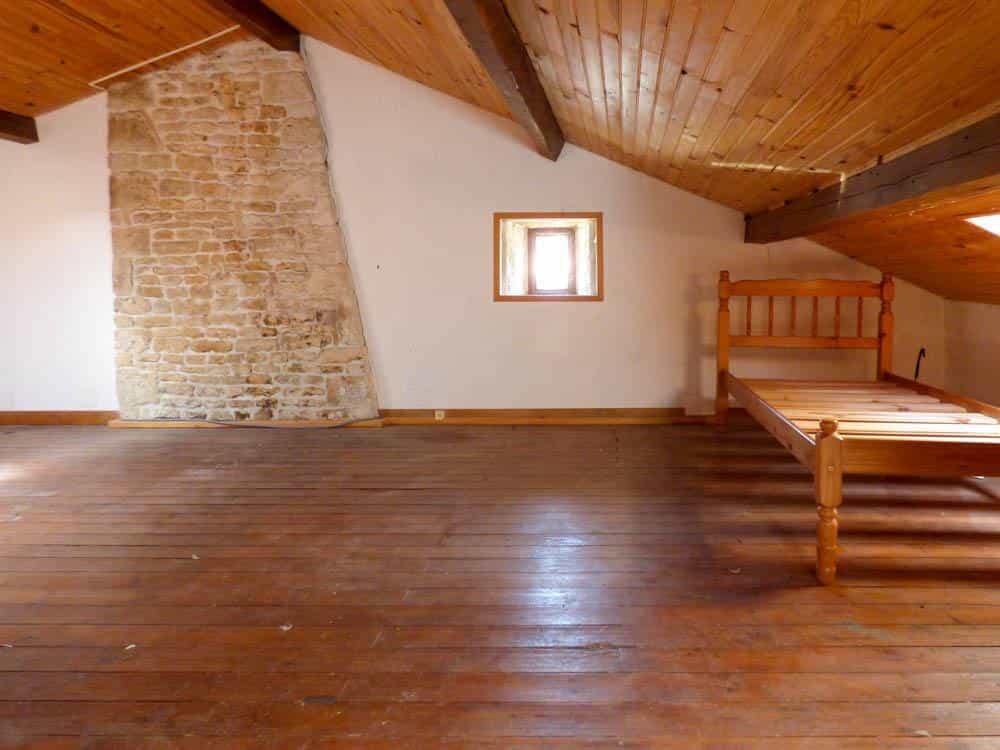 Dom w Sauzé-Vaussais, Nouvelle-Aquitaine 12023583