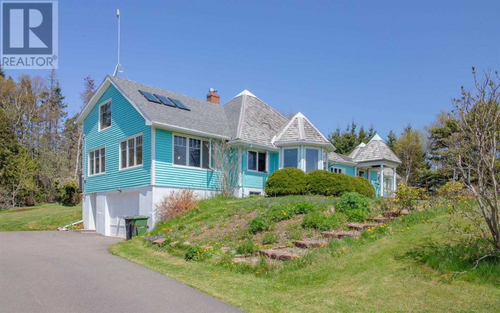House in Alexandra, Prince Edward Island 12024077