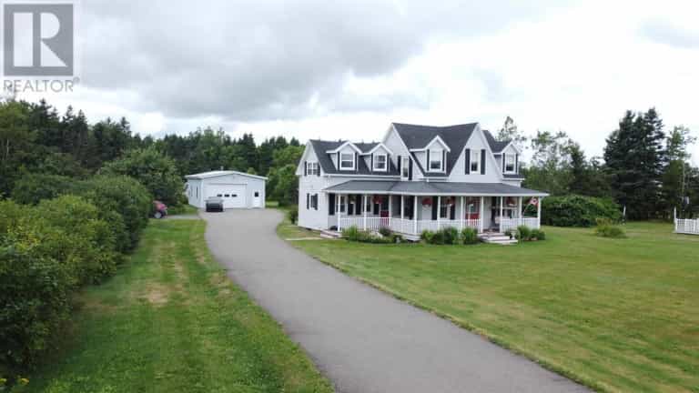 House in Souris, Prince Edward Island 12024096