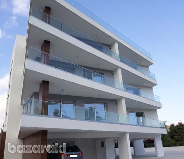 Condominium in Agios Athanasios, Lemesos 12024338