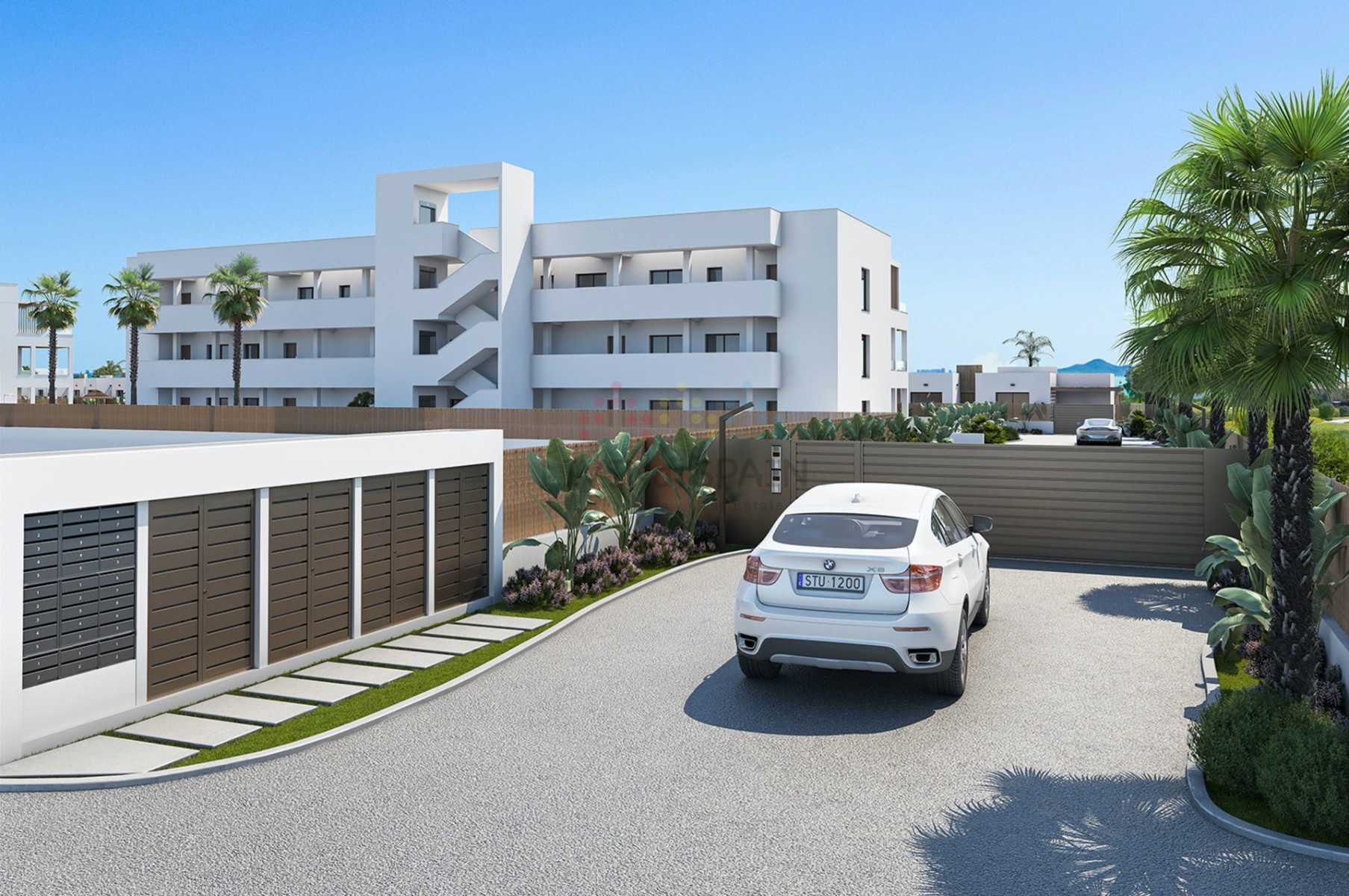 Condominium in Los Alcázares, Región de Murcia 12024780