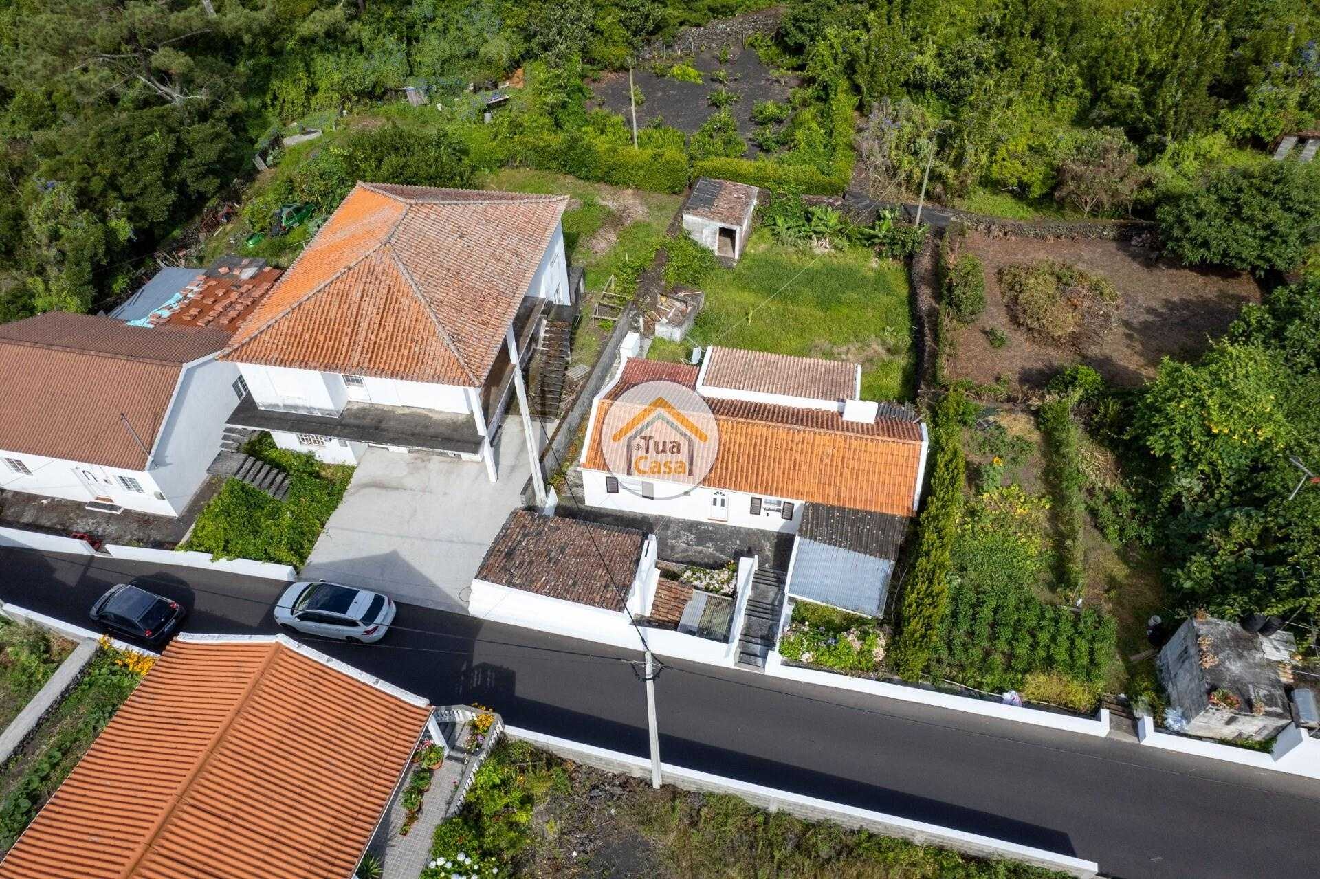 House in Urzelina, Azores 12024785