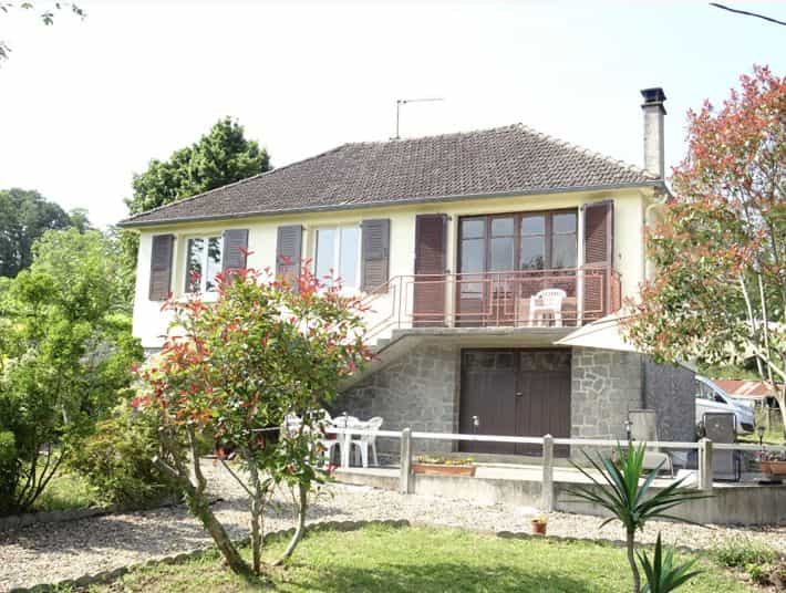 rumah dalam Romagny, Normandie 12025046
