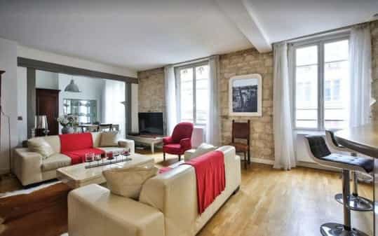 公寓 在 Paris, Île-de-France 12025091