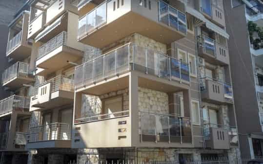 Condominium in Thessaloniki, Kentriki Makedonia 12025111