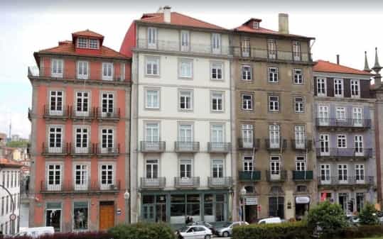 Condominium in Porto, Porto 12025139