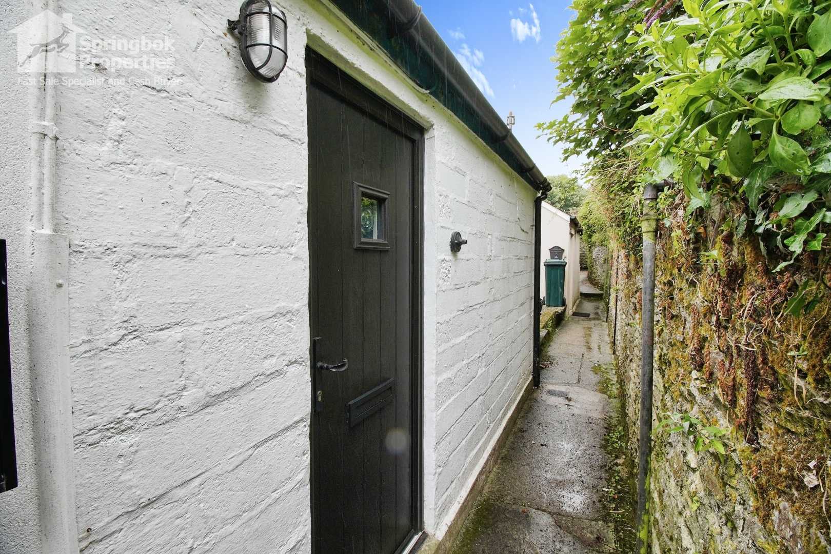 Huis in Looe, Cornwall 12025171