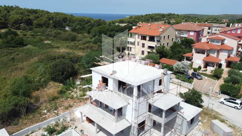 House in Premantura, Istria County 12026759