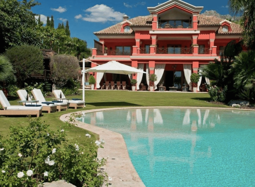 Huis in Marbella, Andalusia 12027262