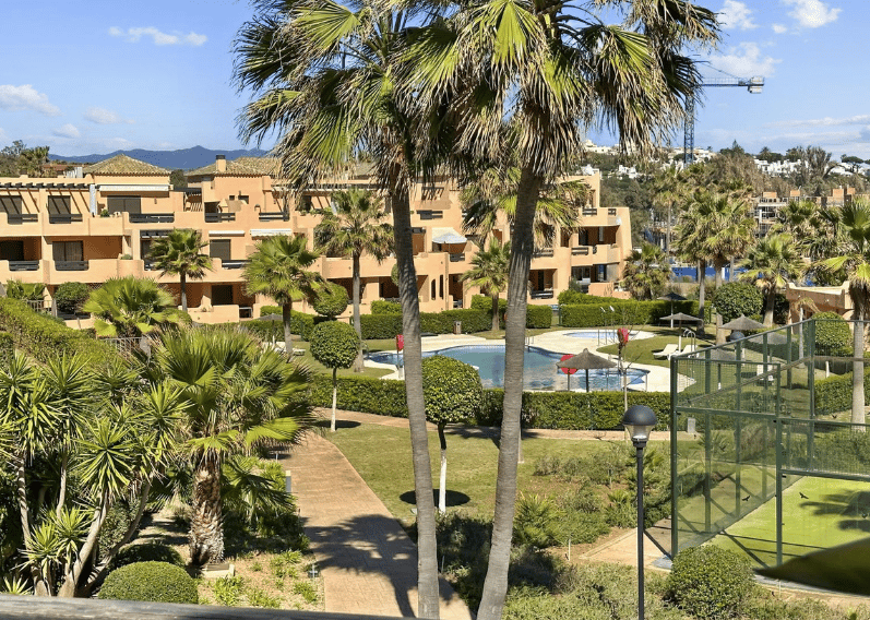 Condominium in San Luis de Sabinillas, Andalusië 12027449