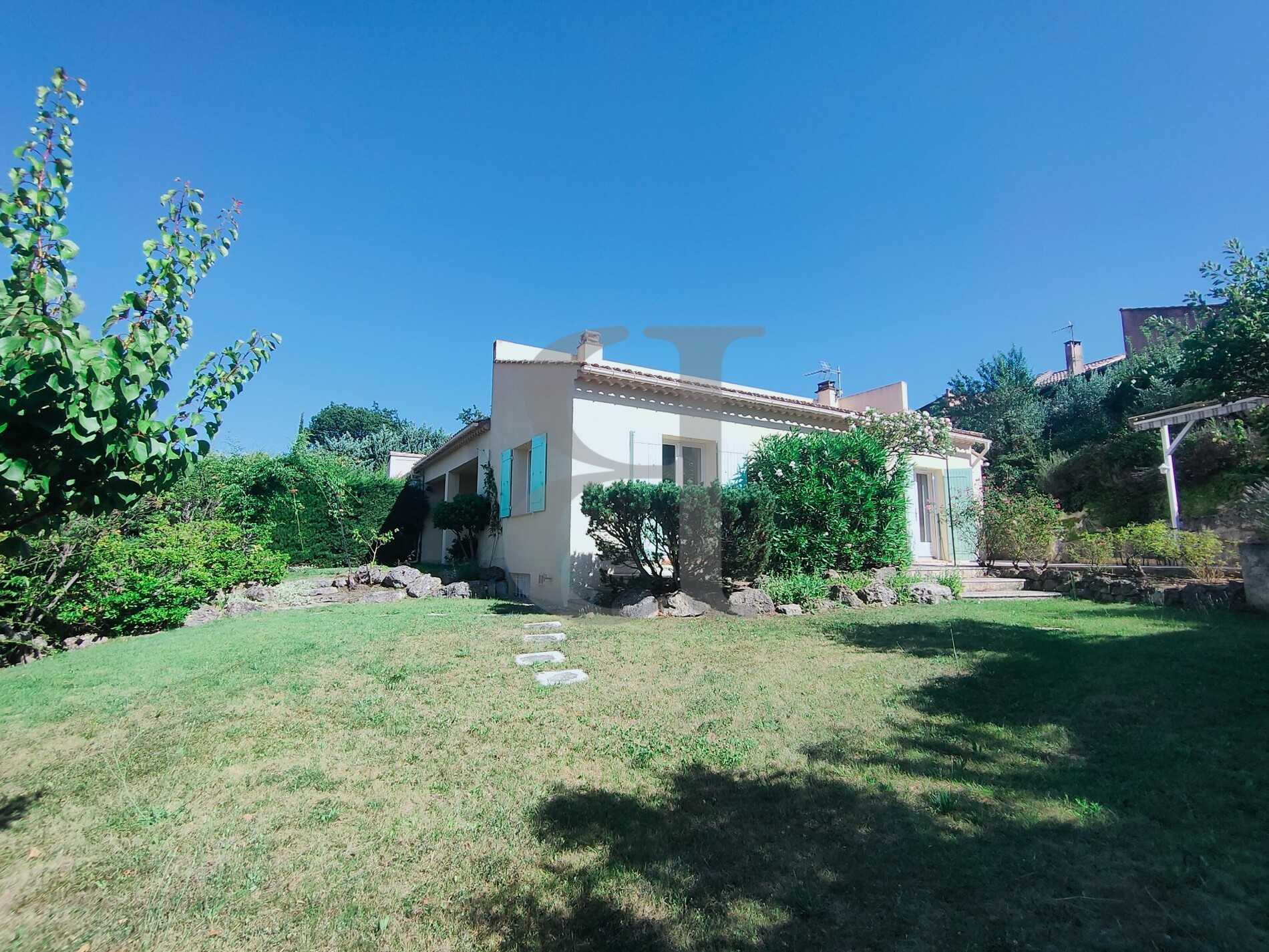 casa en Vaison-la-Romaine, Provence-Alpes-Côte d'Azur 12028743