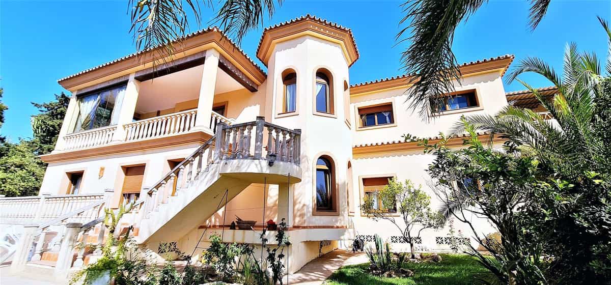 Hus i Marbella, Andalusia 12029441