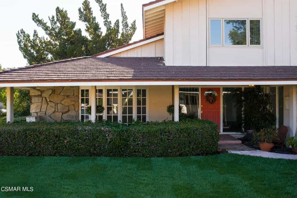 Hus i Westlake Village, California 12029760
